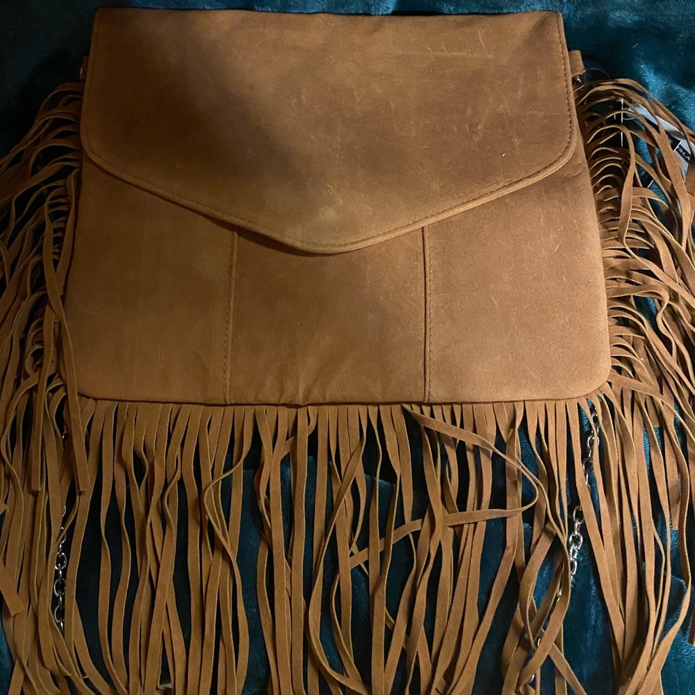 Beautiful fringe crossbody chain bag